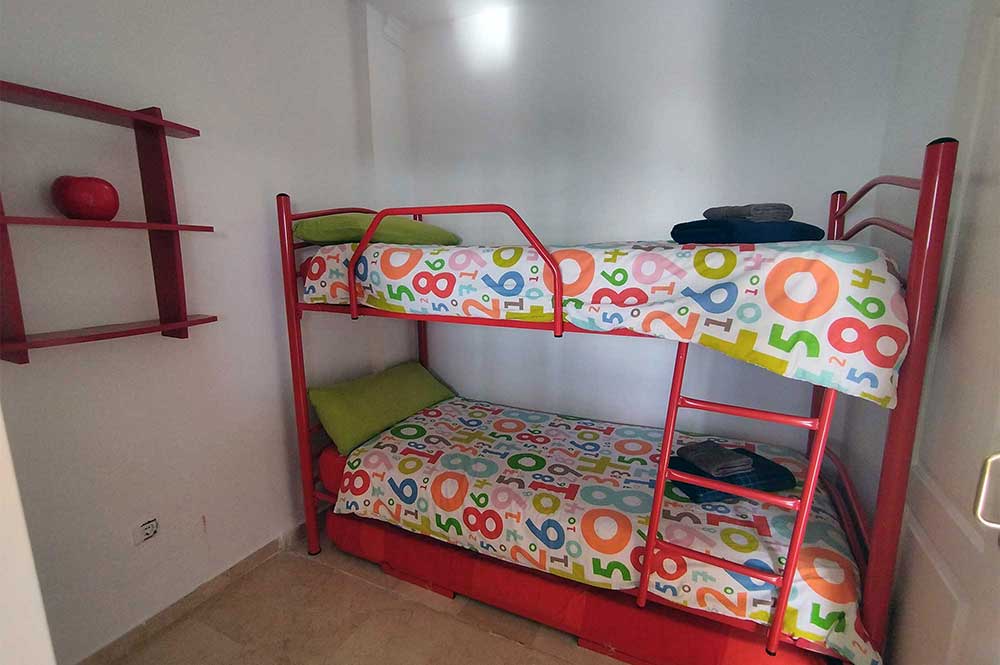estepona accommodation bunk beds 